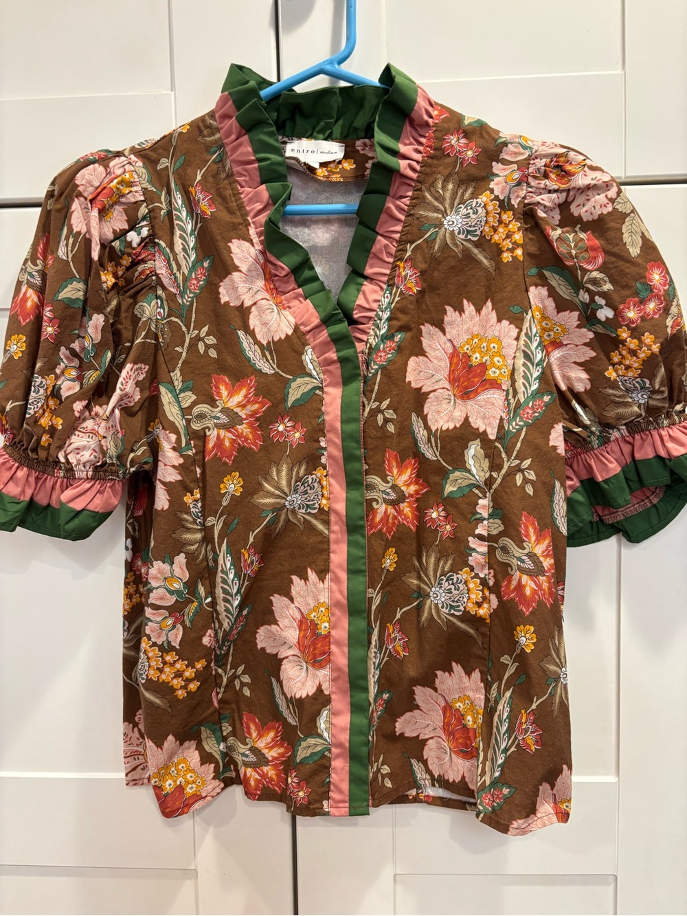 entro Floral Ruffle Trim Puff Sleeve Blouse - Brown, Pink, Green